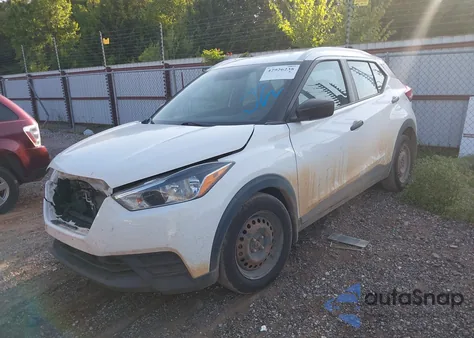 2018 Nissan Kicks S z USA, uszkodzony, nr VIN 3N1CP5CU4JL521234
